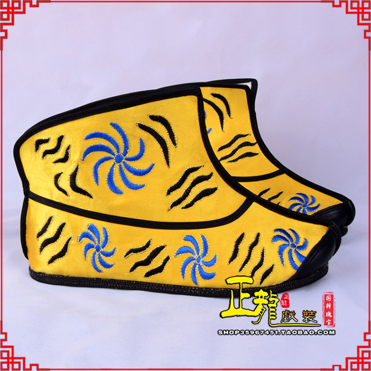 商丘.美猴王靴子虎纹靴金黄快靴 猴鞋